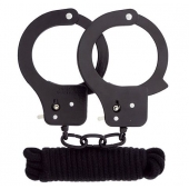 Чёрные наручники из листового металла в комплекте с веревкой BONDX METAL CUFFS LOVE ROPE SET - Dream Toys - купить с доставкой в Астрахани